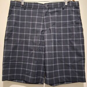 Nike Golf Plaid Shorts Mens 38 Gray White Athletic Performance Dry Fit Casual